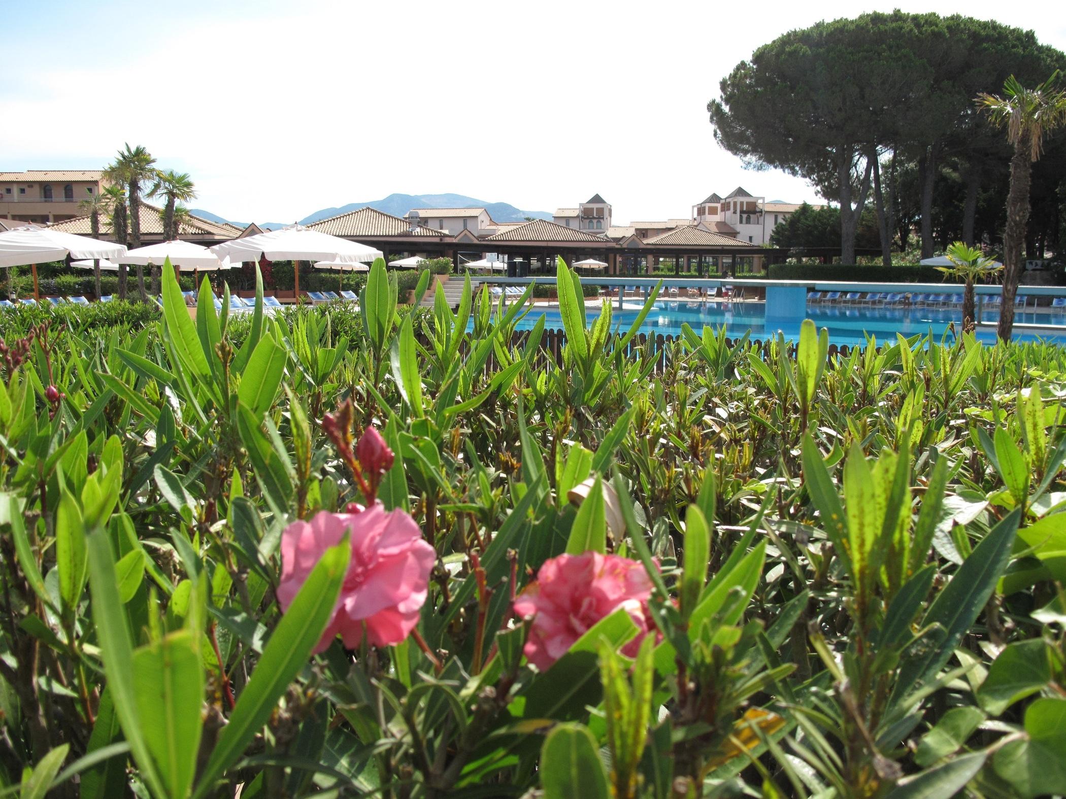 Garden Toscana Resort San Vincenzo Exterior foto